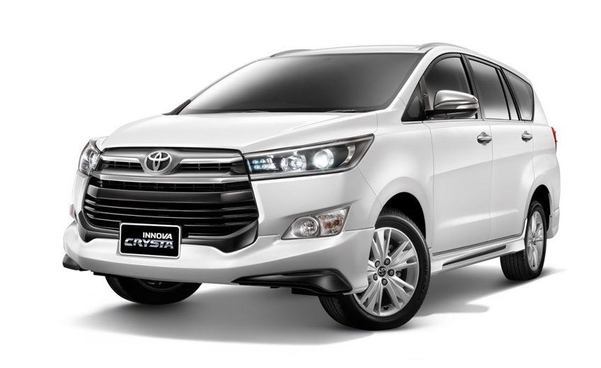 TOYOTA INNOVA